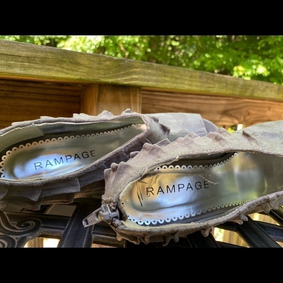 Rampage-gray ankle bootie 9.5 worn once. ruffle, zippered back - Picture 16 of 16